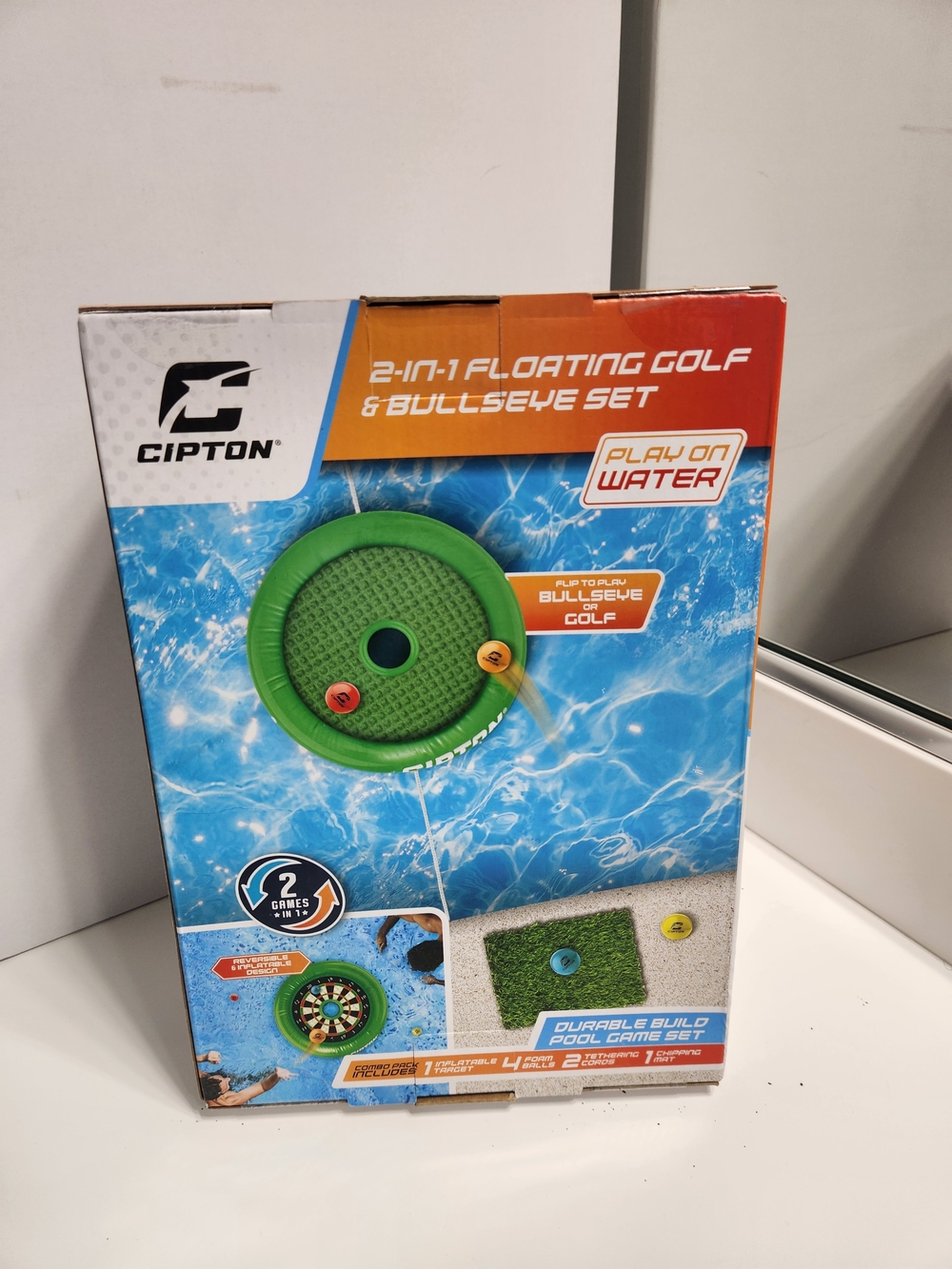 Cipton 2-in-1 Floating Golf & Bullseye Set - Pool Play Game - Picture 2 of 3